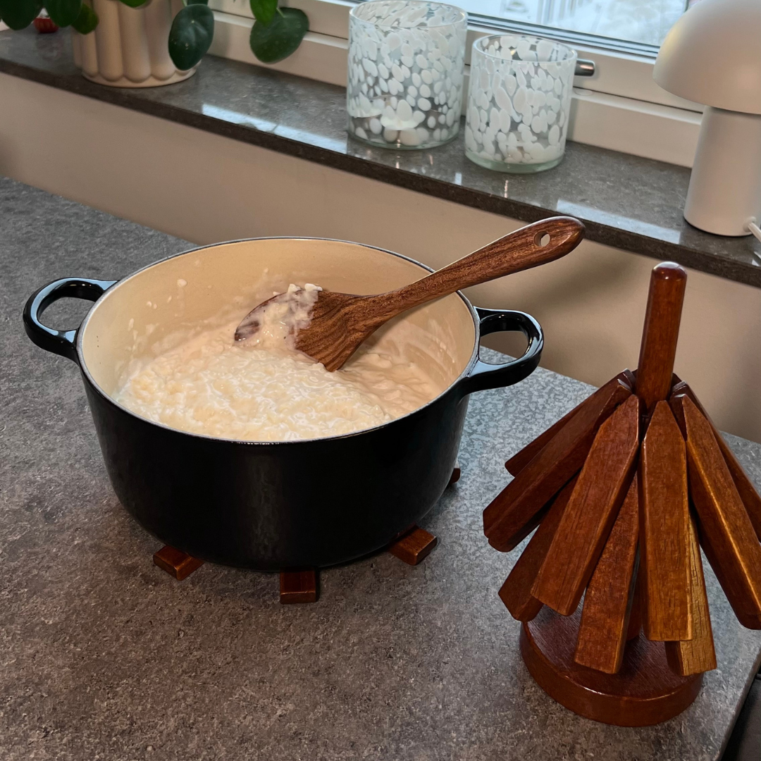 Hälsa Trä™ Pot Tree – Scandinavian Designed Trivet